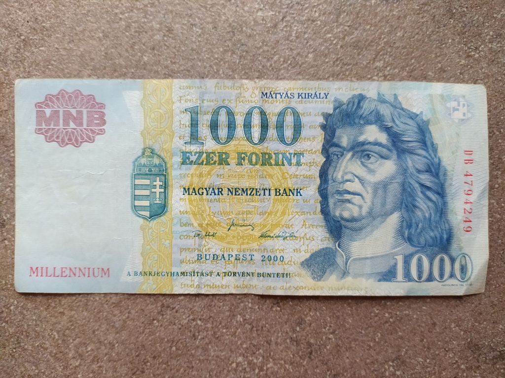 Millennium 1000 Forint bankjegy 2000