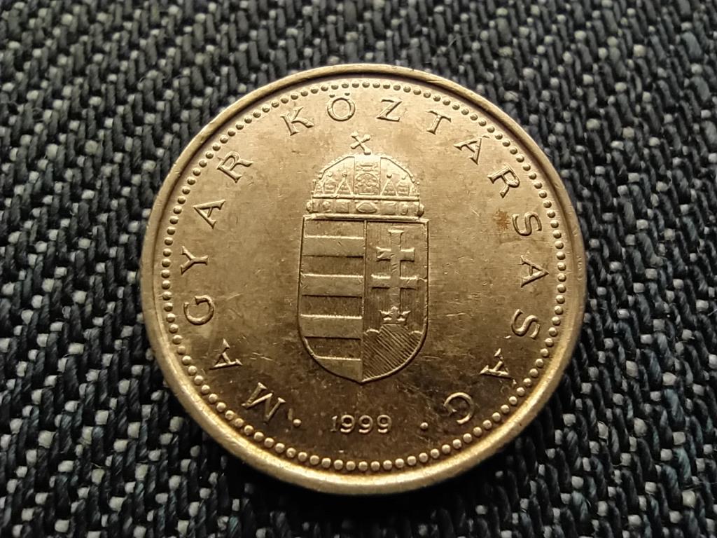 Harmadik Köztársaság (1989-napjainkig) 1 Forint 1999 BP