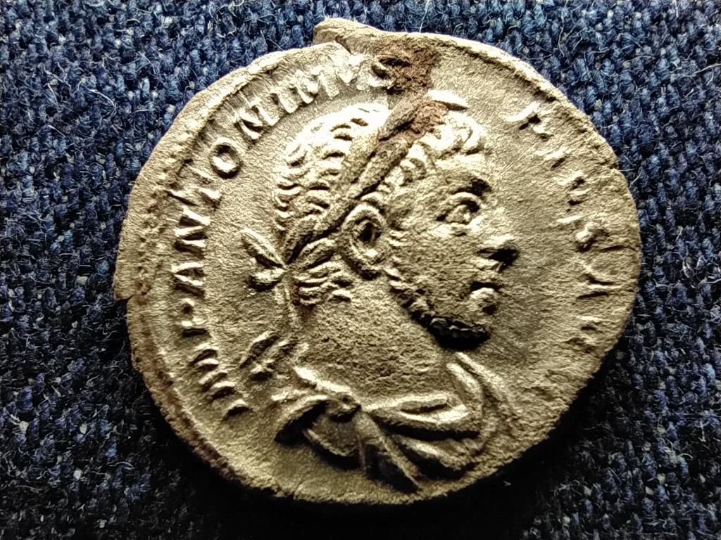 Római Birodalom Elagabalus (218-222) Ezüst Dénár PM TR P V COS IIII PP