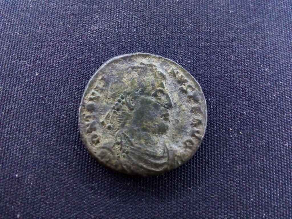 Római Birodalom Jovianus AE3