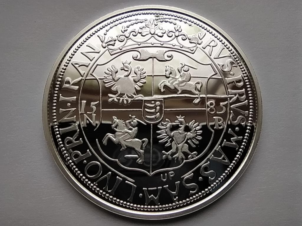 Magyar tallérok utánveretben Báthory István tallérja 1585 .999 ezüst