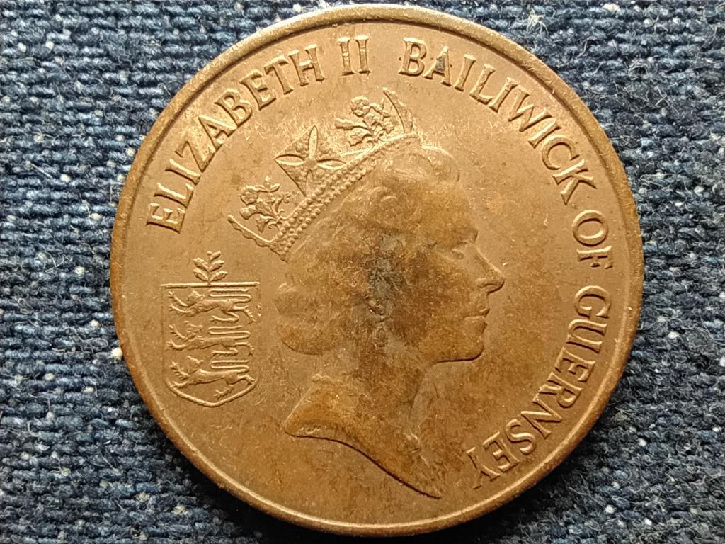Guernsey II. Erzsébet rák 1 penny