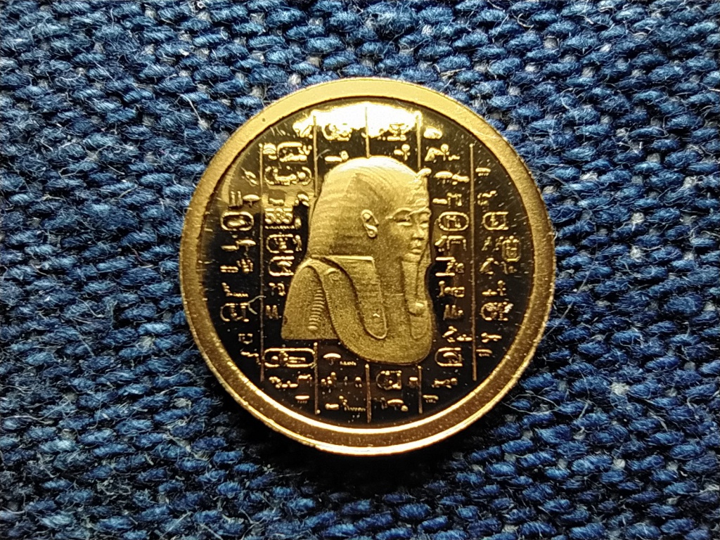 Történelmi Ausztria mini arany Szkarabeusz .585 arany 0,5g