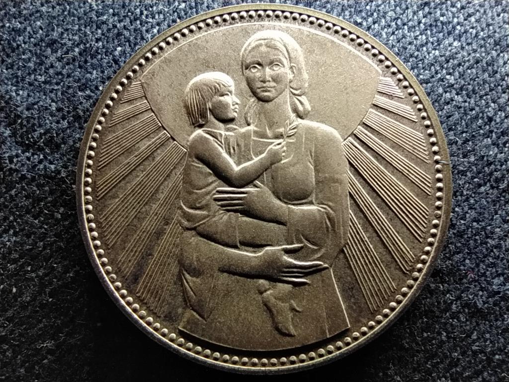 Bulgária Bulgária 1300. évfordulója Anya és gyermeke .500 ezüst 25 Leva