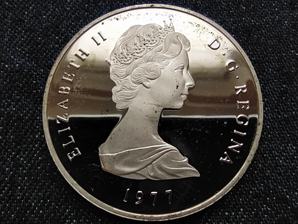Turks-és Caicos-szigetek II. Erzsébet (1952- ) .500 ezüst 5 korona