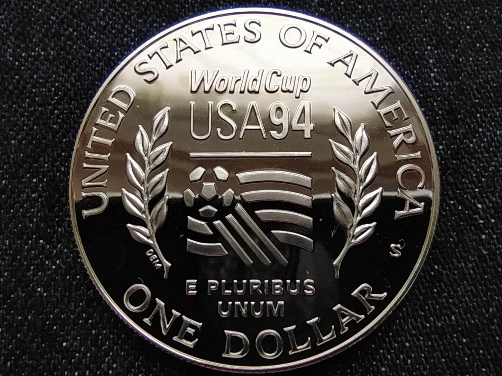 USA 1994-es labdarúgó-világbajnokság .900 ezüst 1 Dollár