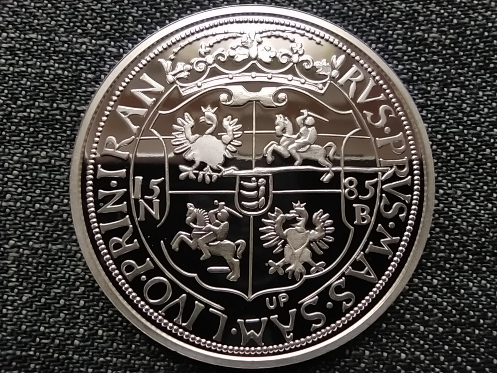Magyar tallérok utánveretben Báthory István tallérja 1585 .999 ezüst