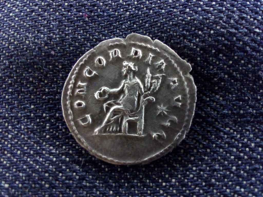 Római Birodalom Volusianus (251-253) ezüst Antoninianus