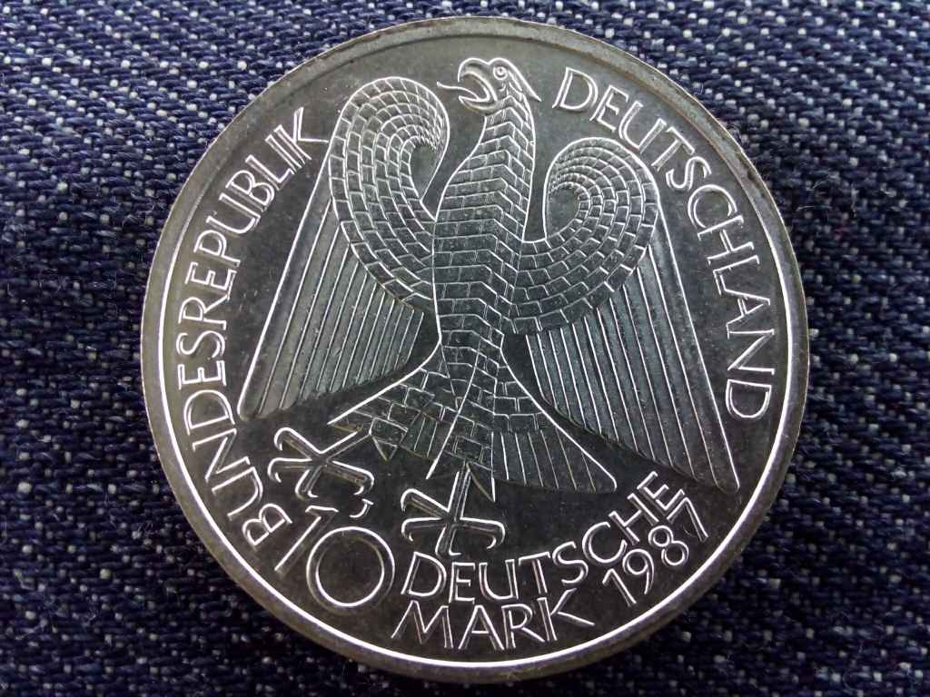 Németország 750 éves Berlin .625 ezüst 10 Márka