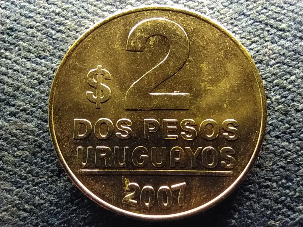 Uruguay 2 pezó