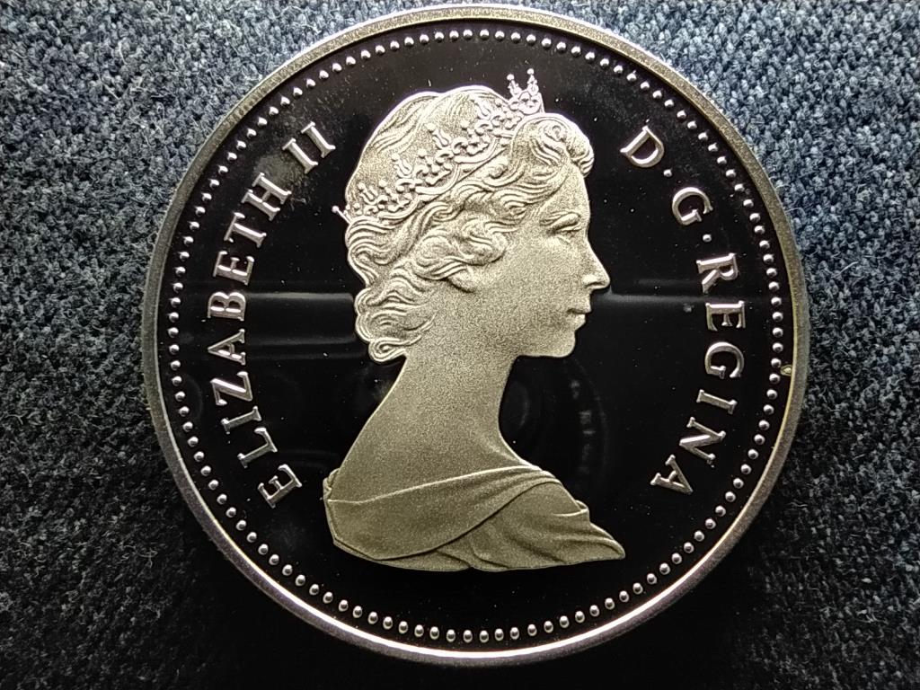 Kanada 100 éves Regina .500 ezüst 1 Dollár