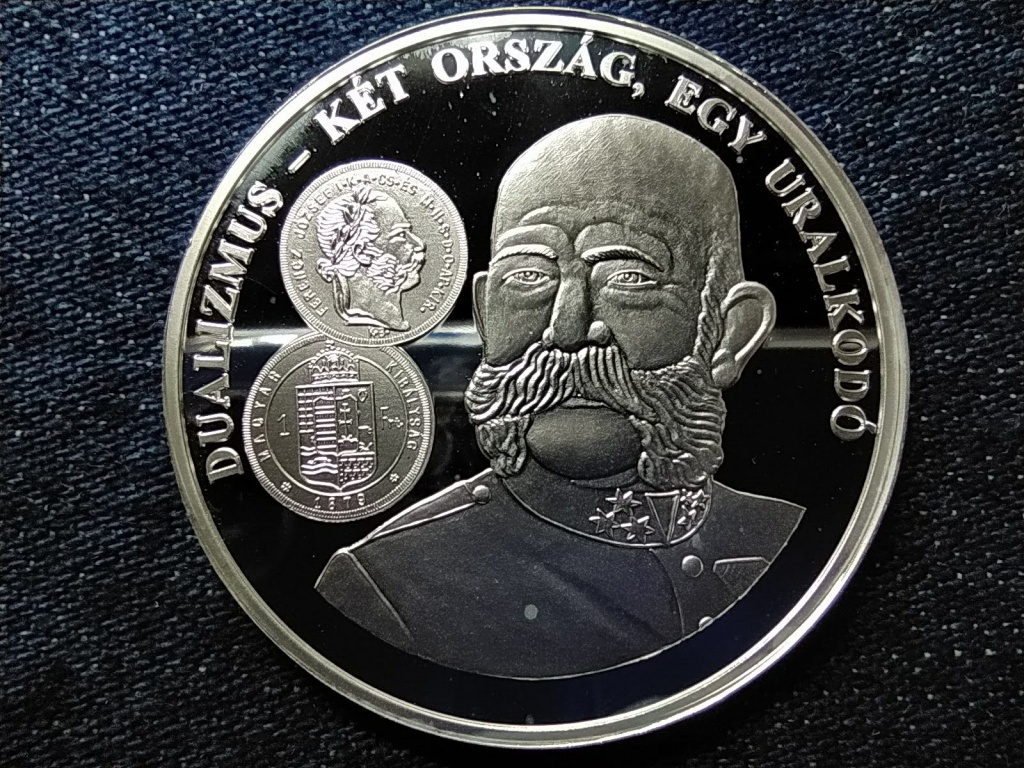 A magyar pénz krónikája Dualizmus - két ország, egy uralkodó .999 ezüst