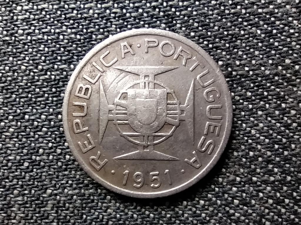 Mozambik .650 ezüst 2.5 Escudo