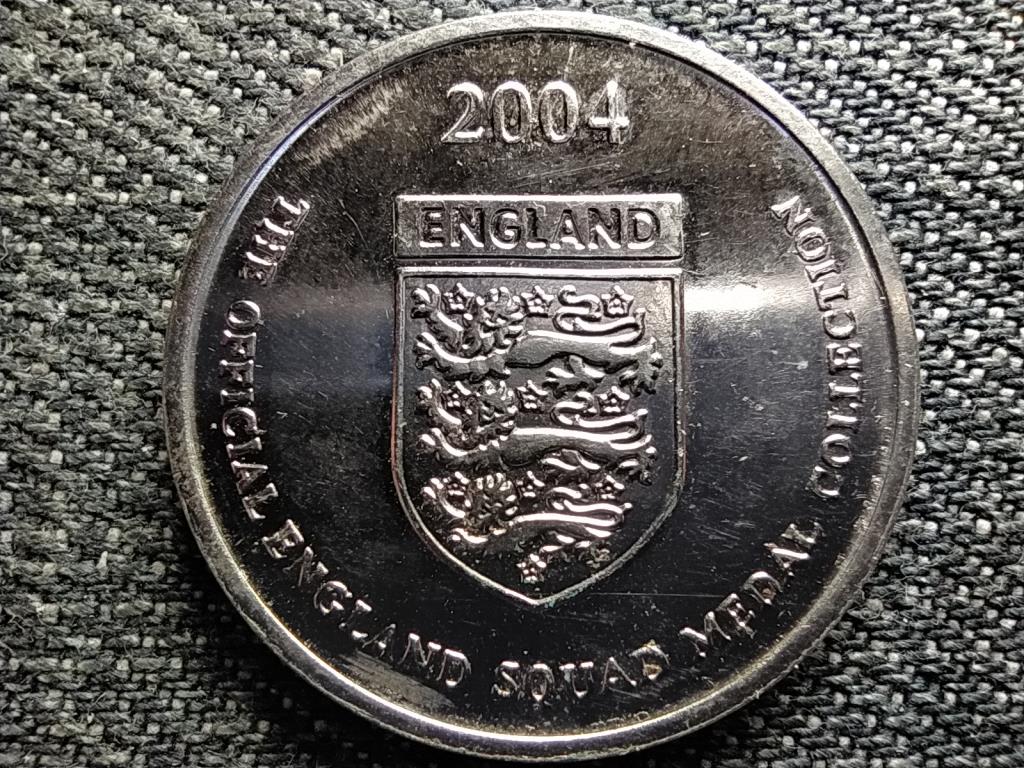 Anglia A hivatalos angliai osztagérem-gyűjtemény 2004 Steven Gerrard