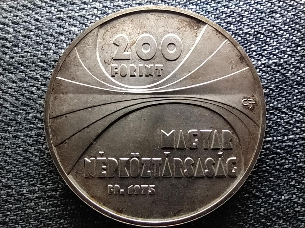 A Magyar Tudományos Akadémia megalakulásának 150. évfordulójára .640 ezüst 200 For