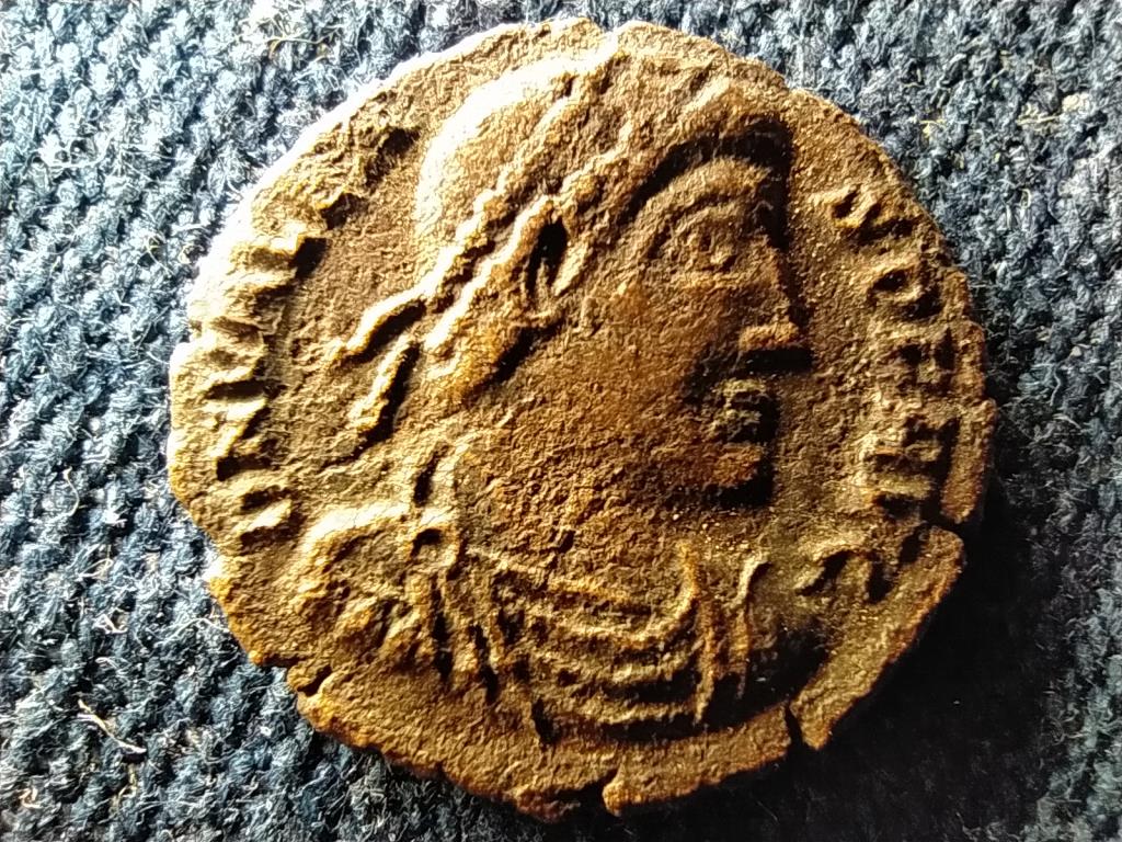 Római Birodalom I. (Nagy) Valentinianus (364-375) Follis GLORIA ROMANORVM BSISC