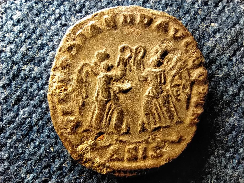 Római Birodalom II. Constantius (337-361) Follis VICTORIAE DD AVGGQ NN ASIS