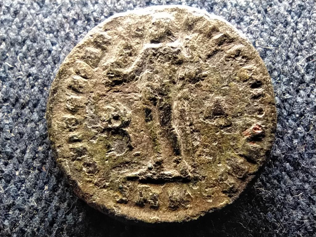 Római Birodalom Crispus (317-326) Nummus IOVI CONSERVATORI CAESS SMK