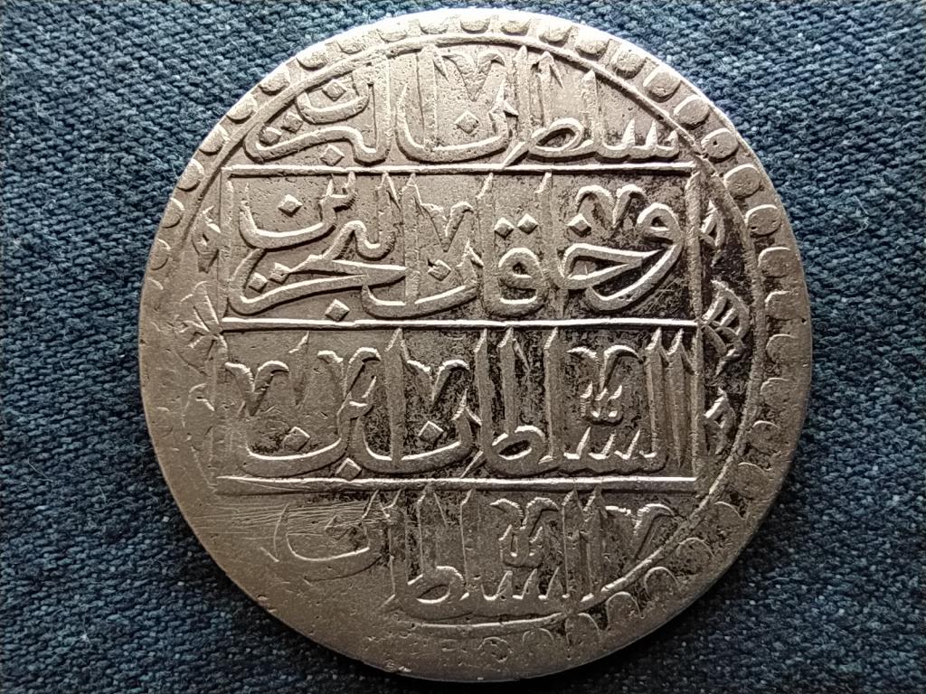 Oszmán Birodalom III. Selim (1789-1807) .465 ezüst 100 para 1789 1203/1