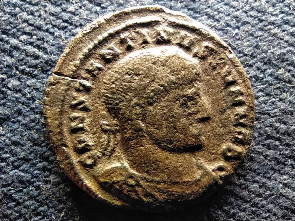 Római Birodalom II. Constantinus Cézárként (317-337) Follis VICT LAETAE PRINC PERP