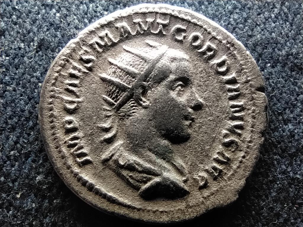Római Birodalom III. Gordianus (238-244) Ezüst Antoninianus IOVI CONSERVATORI