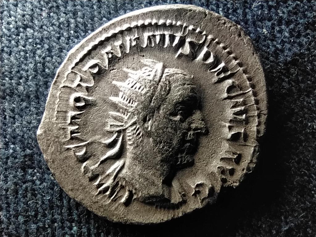 Római Birodalom Trajanus Decius (249-251) Antoninianus RIC 16c GENIVS EXERC ILLVRICIANI