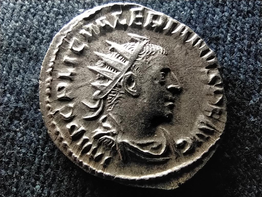 Római Birodalom I. Valerianus IMP C P LIC VALERIANVS P F AVG APO-LINI CONSERVA
