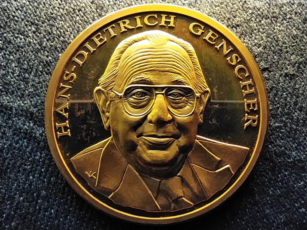 Németország Hans-Dietrich Genscher német külügyminiszter emlékérem