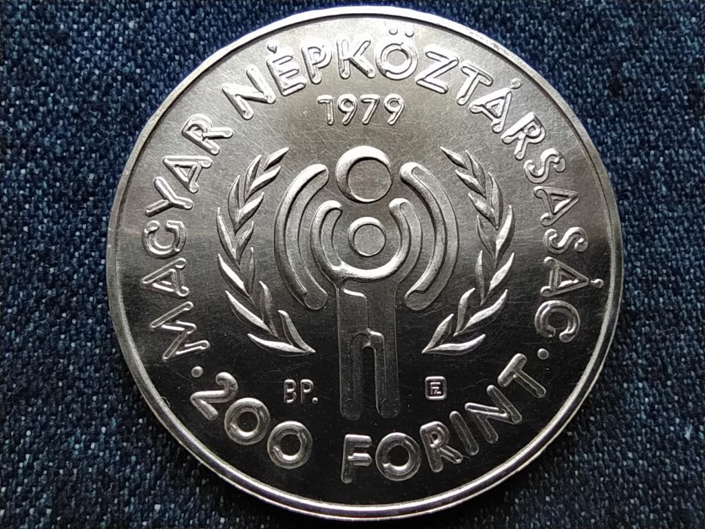 Nemzetközi Gyermekév .640 ezüst 200 Forint 1979 BP BU