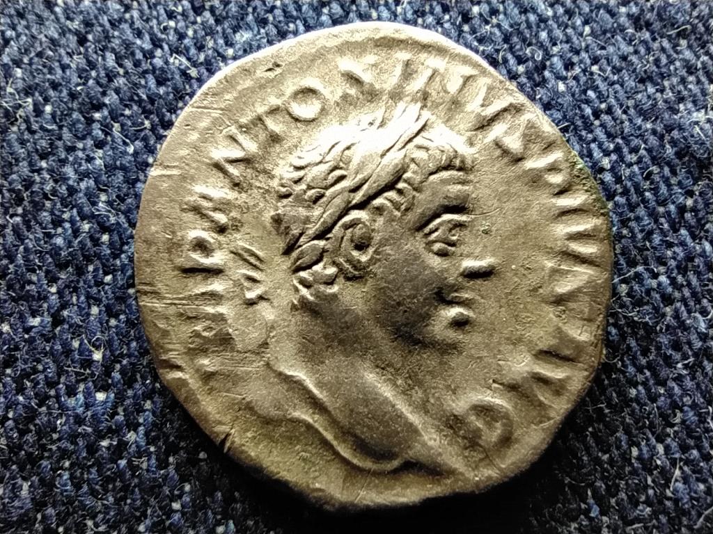 Római Birodalom Elagabalus (218-222) Ezüst Dénár PM TR P IIII COS III PP