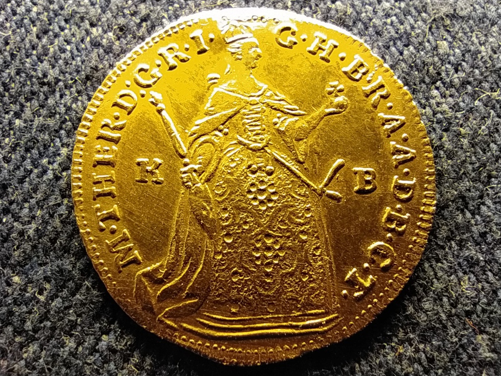 Magyarország Mária Terézia (1740-1780) ÉH 1213 .986 Arany 1 Dukát 3,5g 1761 KB 