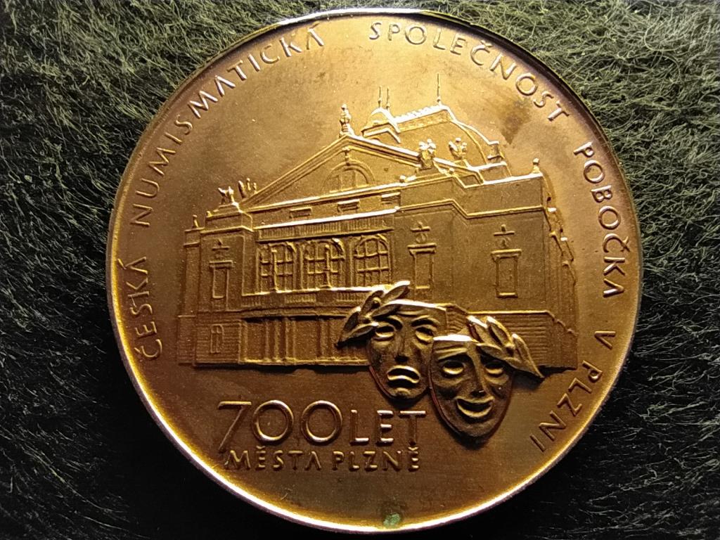 Cseh Numizmatikai Vállalat fióktelepe Pilsenben bronz emlékérem 